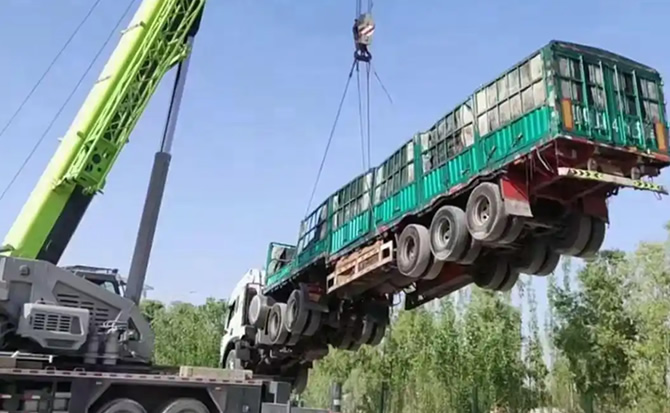 普格道路脱困救援案例
